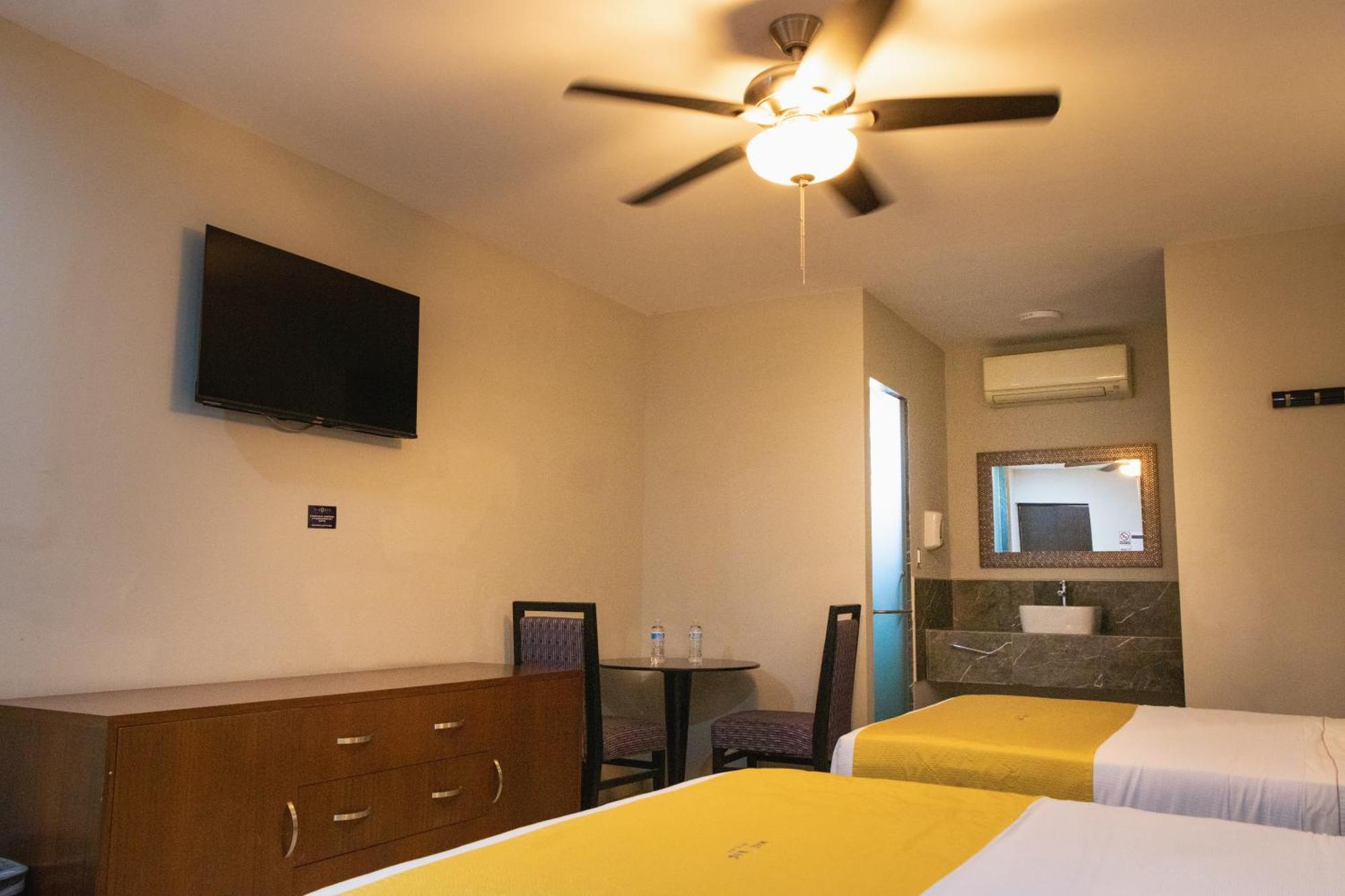 Hotel Maioris El Diez Culiacan Ngoại thất bức ảnh